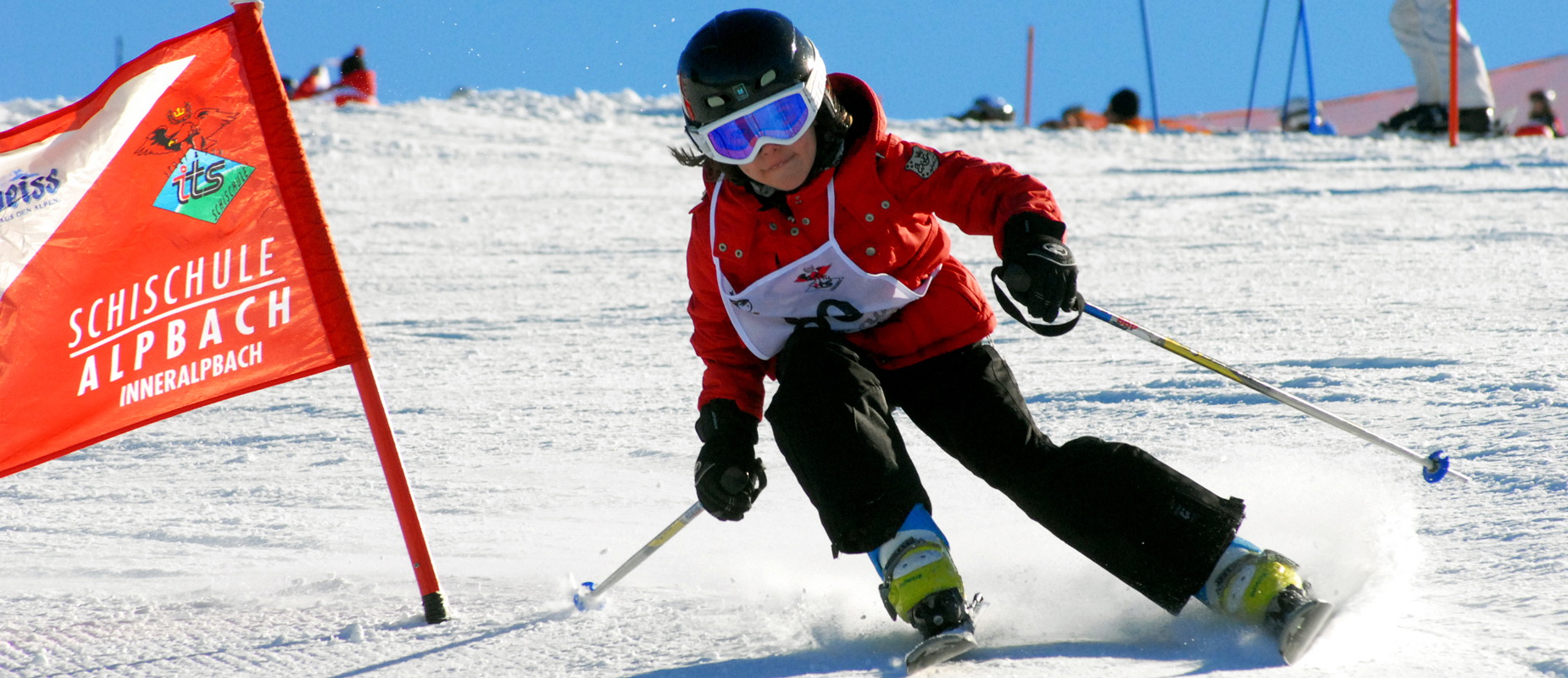 Skischule mit Tradition Ausgebildete SkilehrerInnen und KinderbetreuerInnen